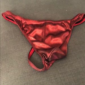 Small intimo thong